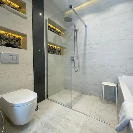 P&J Apartments Lubicz Krakow Exterior photo